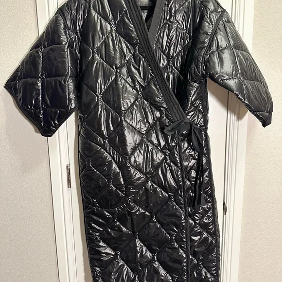 Quilted Black Kimono Coat - Picture 2 of 6